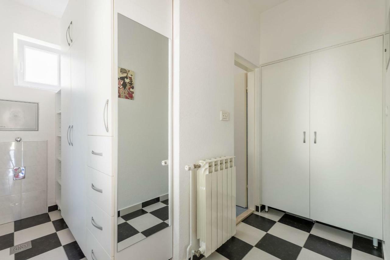 Cozy New Flat For 2 Or 3 Apartment Hvar Town Exterior foto