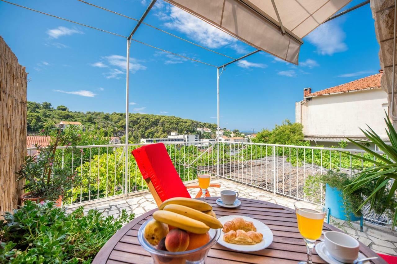 Cozy New Flat For 2 Or 3 Apartment Hvar Town Exterior foto